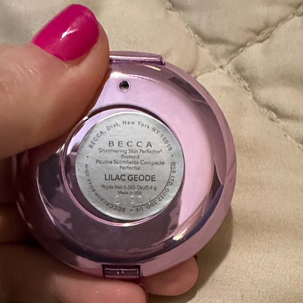 BECCA Lilac Geode Compact